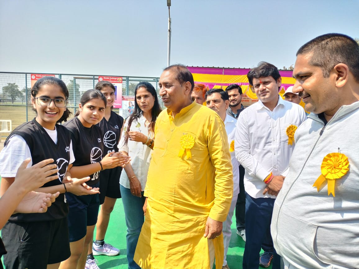 Upsportsnews विधायक तेजपाल नागर ने राज्य स्तरीय सीनियर महिला बास्केटबॉल प्रतियोगिता का किया उदघाटन 1 Up sports news